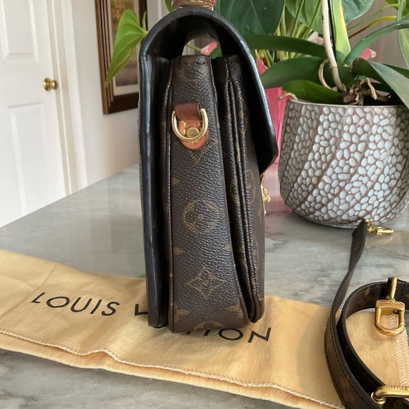 SOLD Beautiful Louis Vuitton Monogram Pouchette Métis - Picture 3 of 16